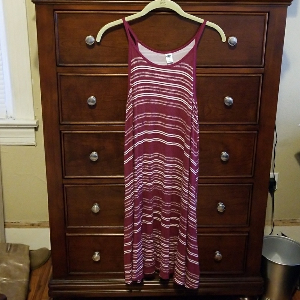 Maroon and white swing dress